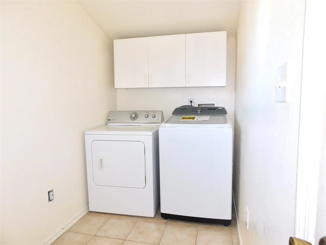 Photo of 31 Rogers Circle