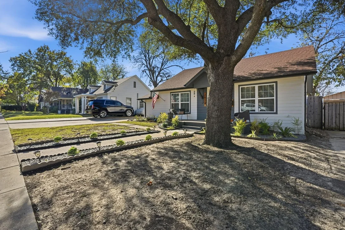 Photo of 2824 Ryan Avenue