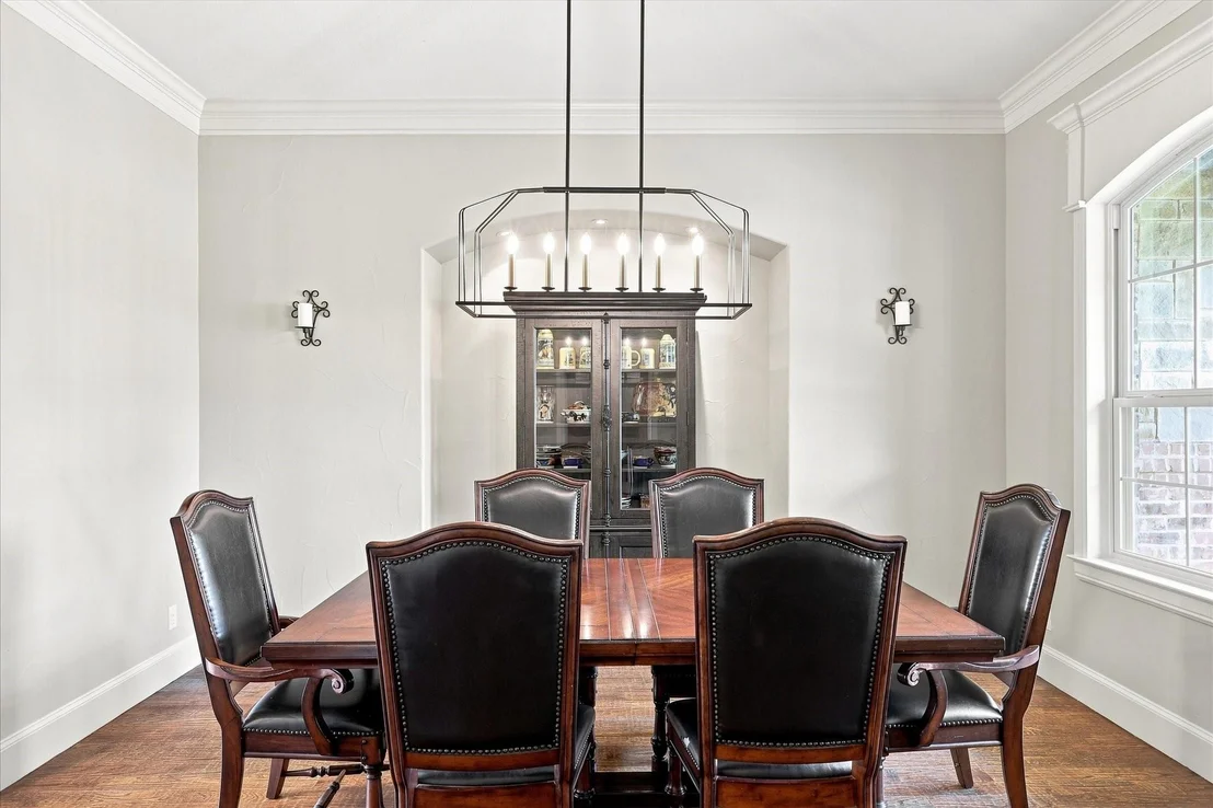 Photo of 1228 Robin Drive