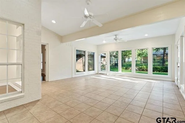 Photo of 1620 Brookhollow Drive