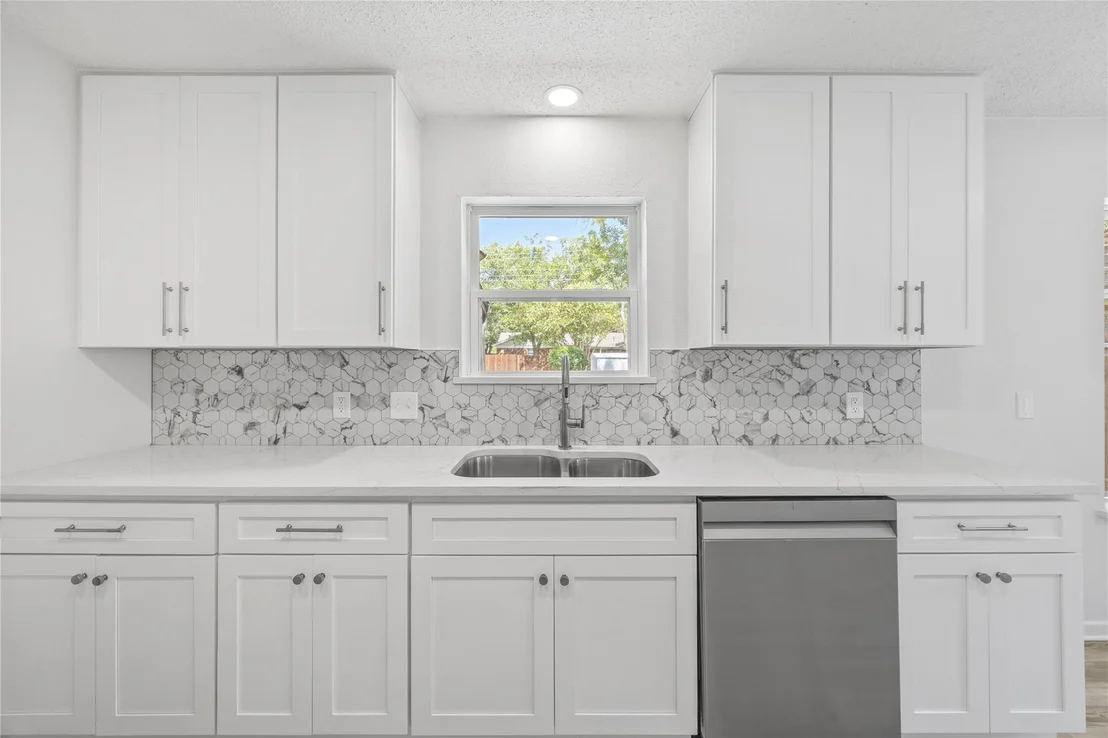Photo of 5748 Wimbleton Way