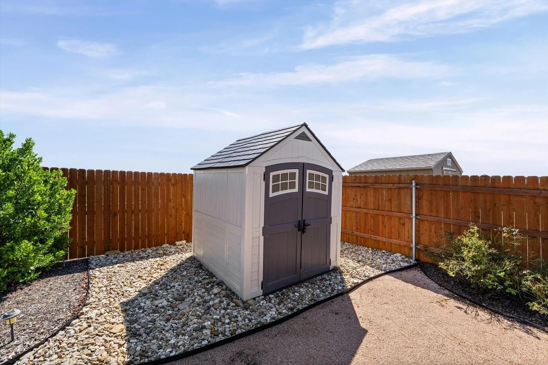 Photo of 2912 Brosnan Road