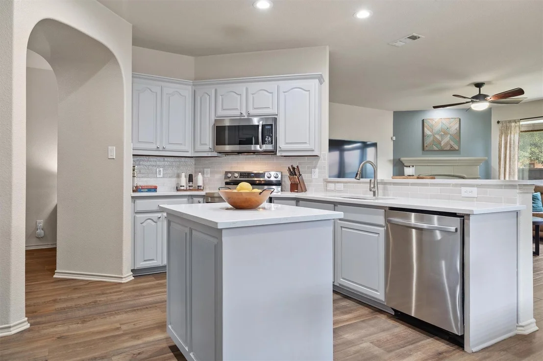 Photo of 3305 Hornbeam Street