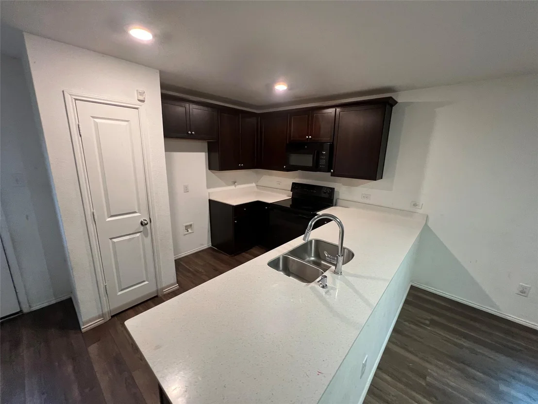 Photo of 715 Deerfern Drive