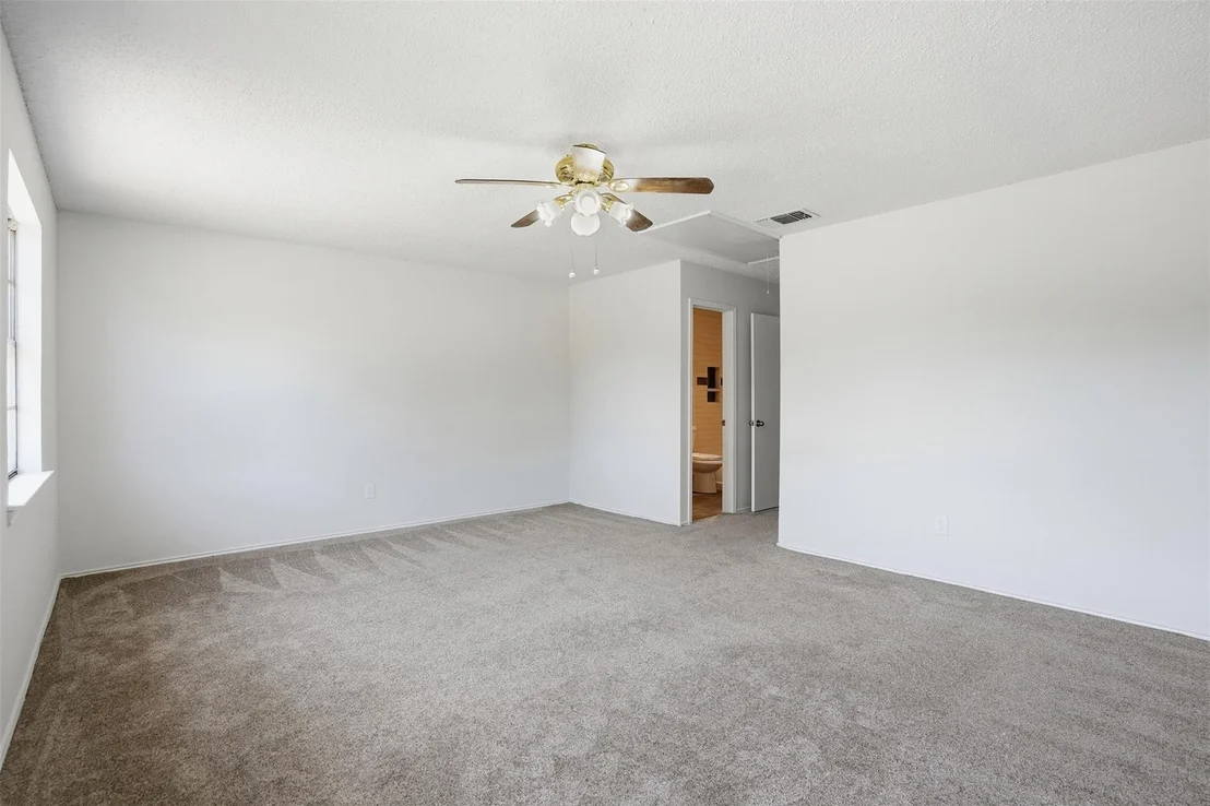 Photo of 6021 Dusty Road