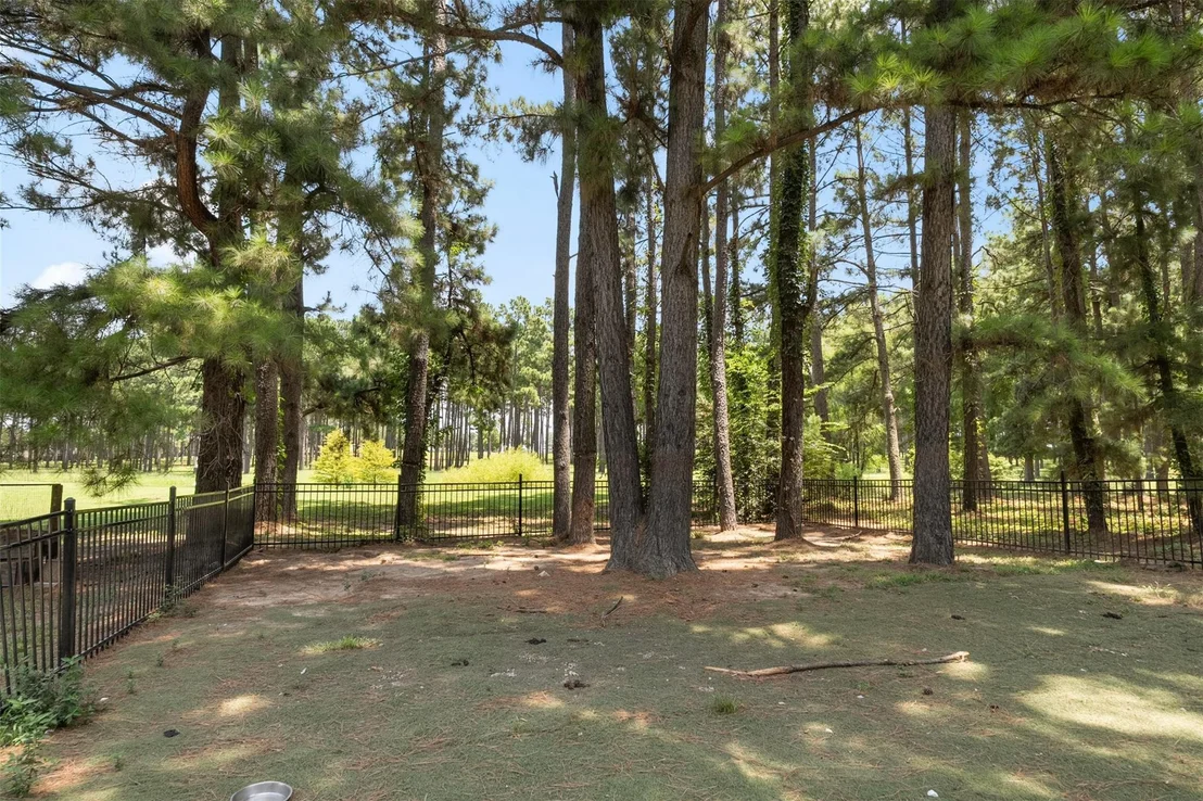 Photo of 1109 Robbins Road