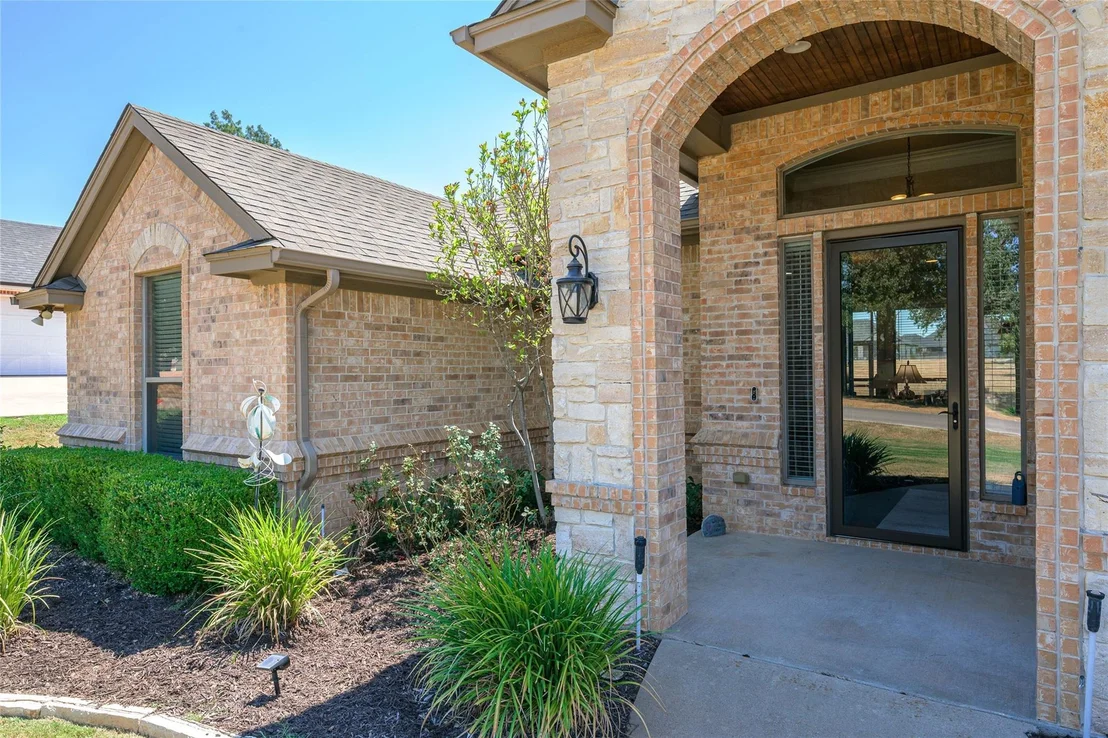 Photo of 6909 Westover Drive