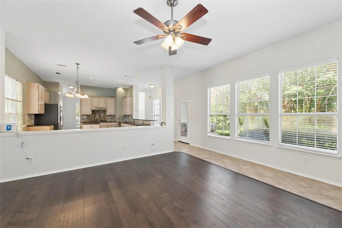 Photo of 4202 Timberglen Road