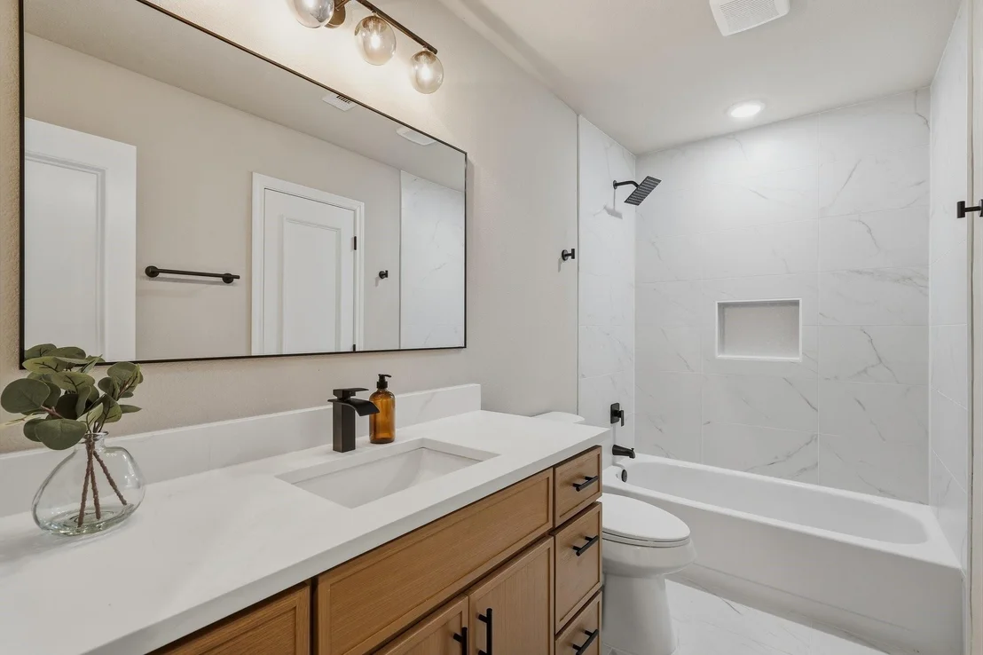 Photo of 924 Edgefield Trail