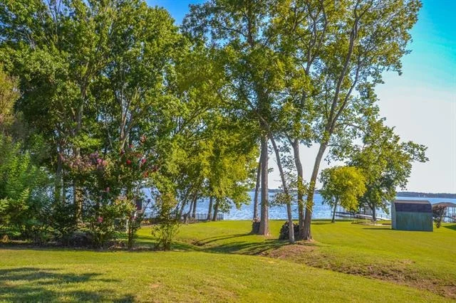 Photo of 626 Bay View Drive