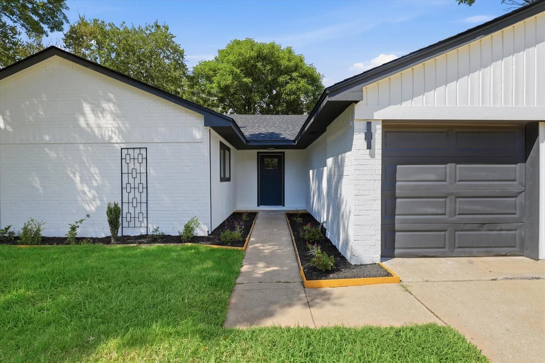 Photo of 3405 Mill Ridge