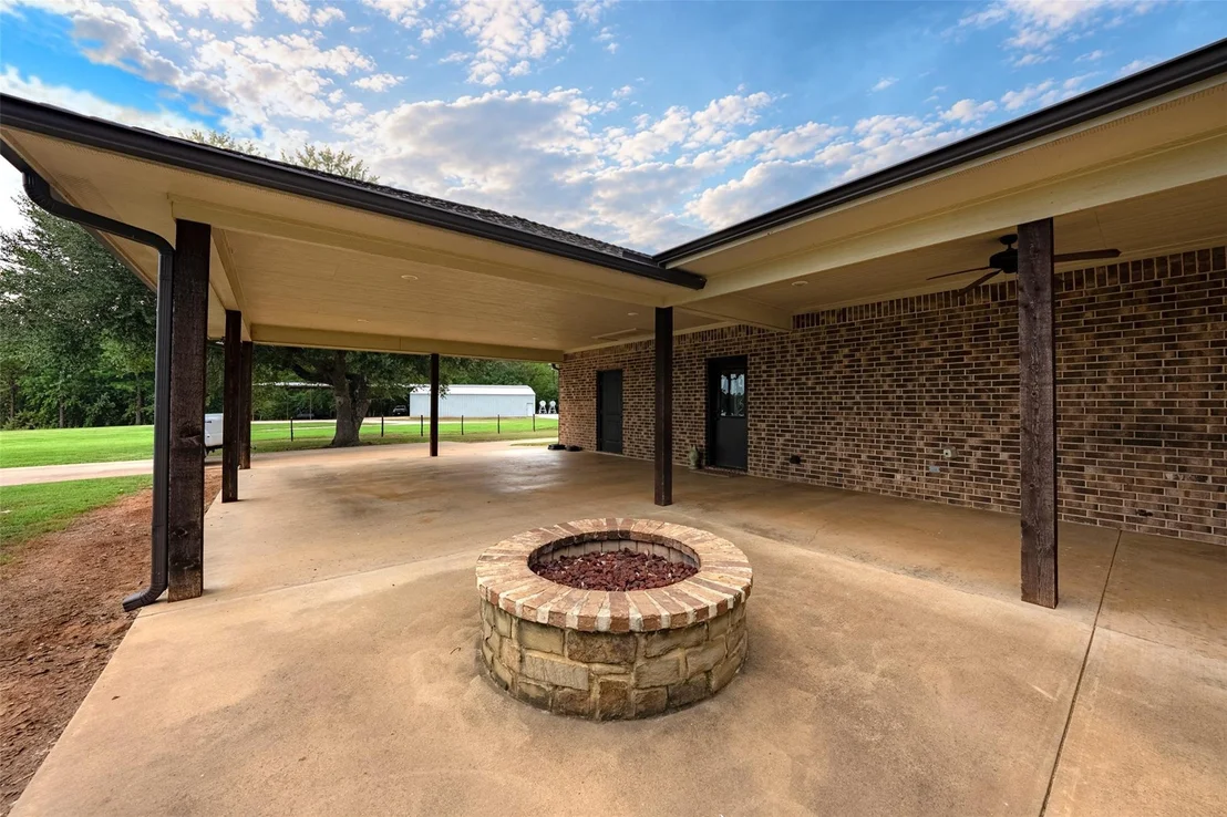 Photo of 3219 County Road 1508