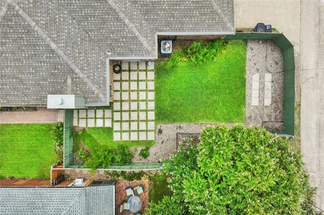 Photo of 14815 Surveyor Boulevard