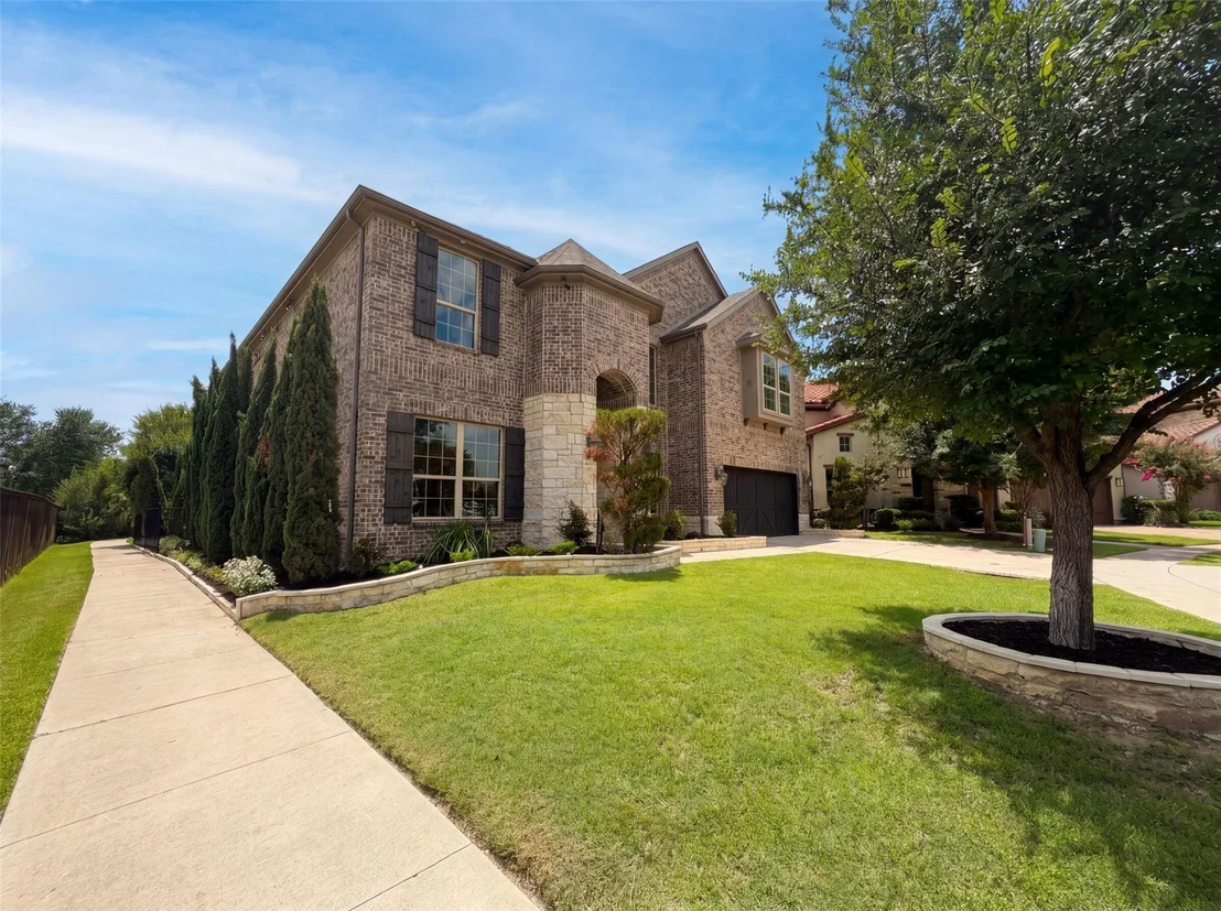 Photo of 7221 Durand Drive