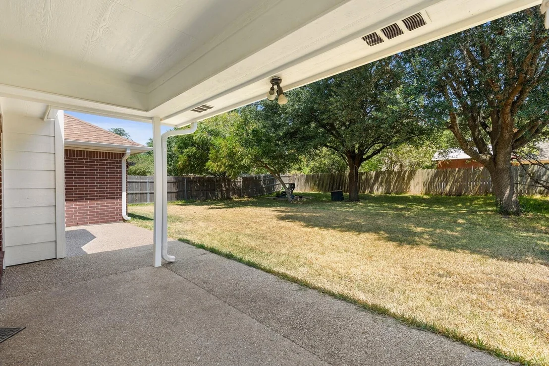 Photo of 2800 Comanche Trail