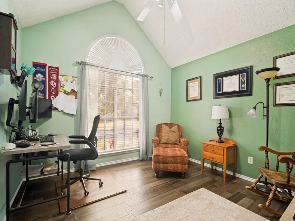 Photo of 10313 Evergreen Drive