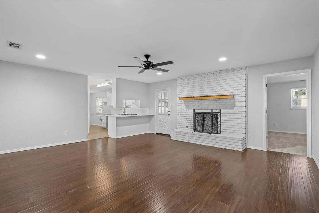 Photo of 6016 Winifred Drive