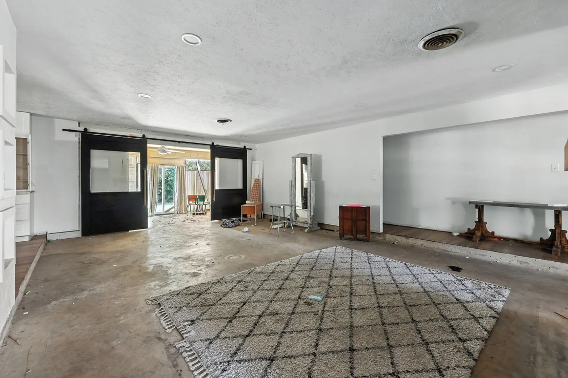 Photo of 2304 Royal Acres Drive