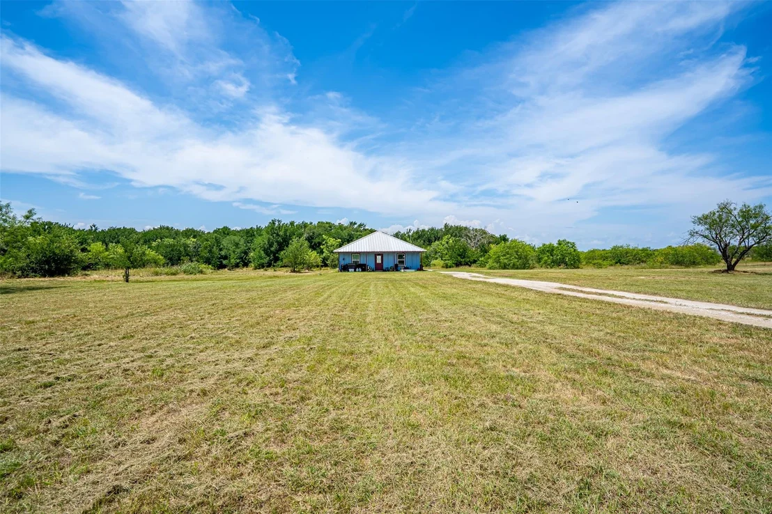 Photo of 166 Private Road 1404
