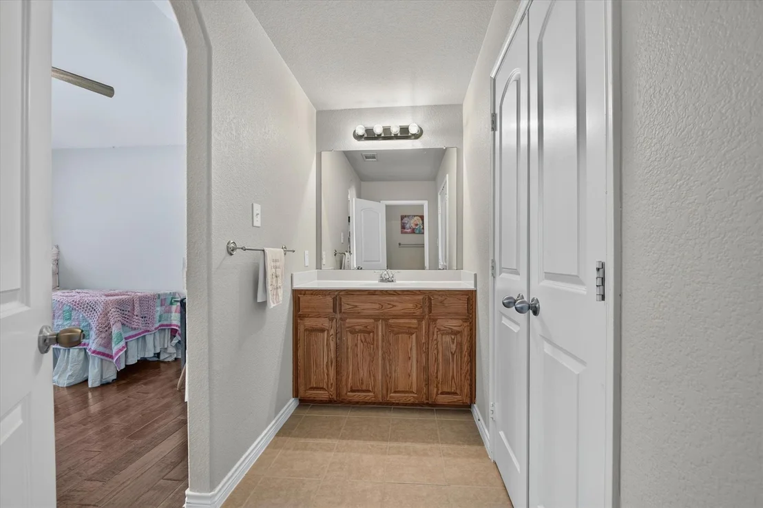 Photo of 759 Peach Lane