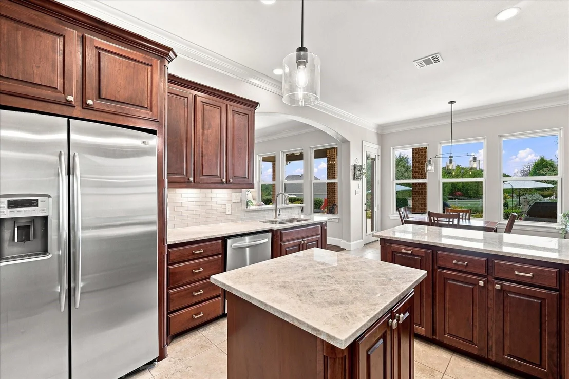 Photo of 1228 Robin Drive