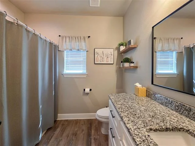 Photo of 5509 Fallbrook Drive
