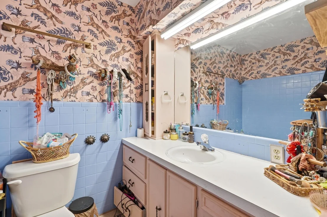 Photo of 1306 Westhill Lane
