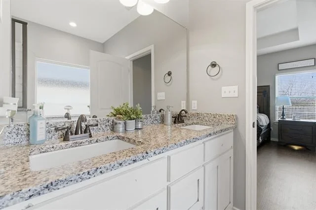 Photo of 711 Hadley Lane