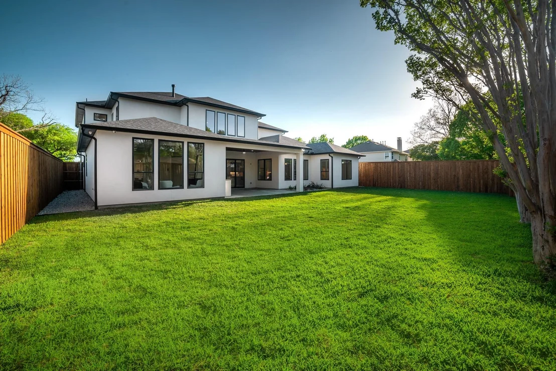 Photo of 3667 Ingleside Drive
