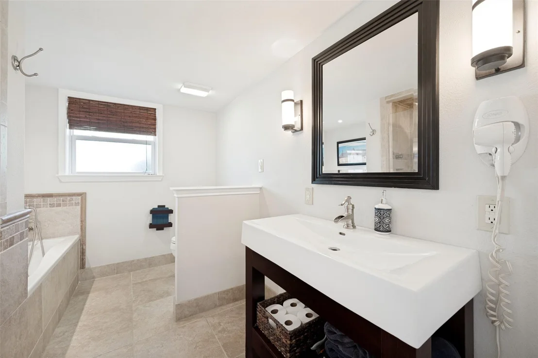 Photo of 6949 Freda Lane
