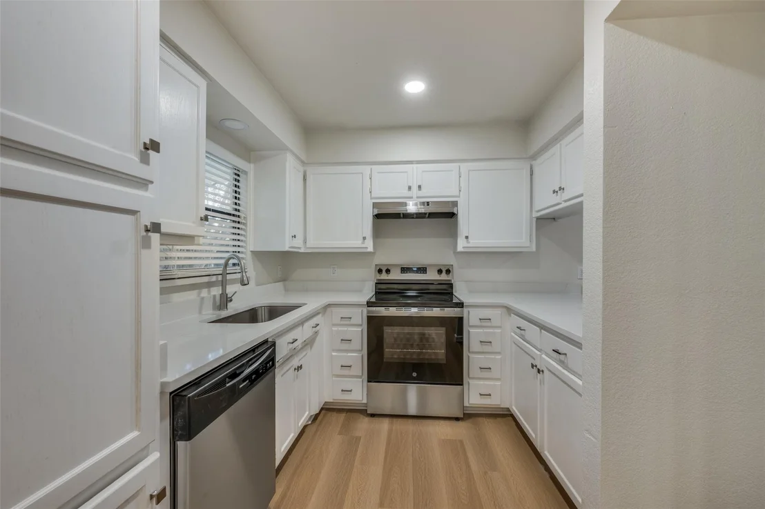 Photo of 1305 Nelson Place