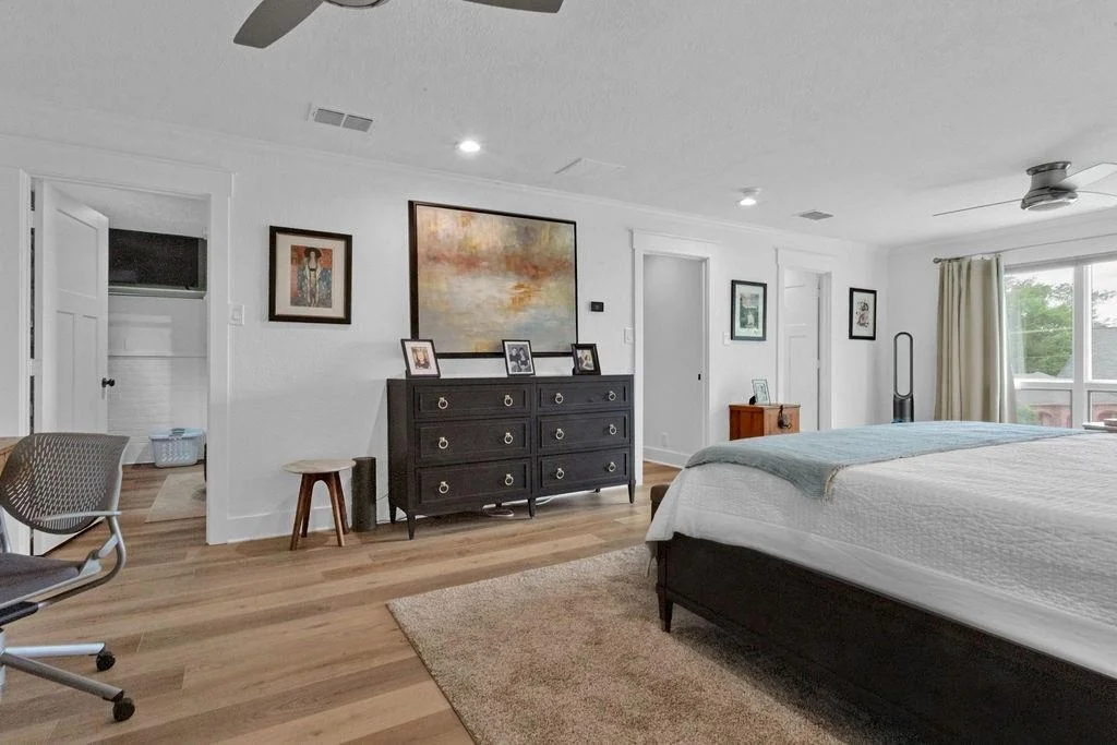 Photo of 255 Hideaway  Lane Central