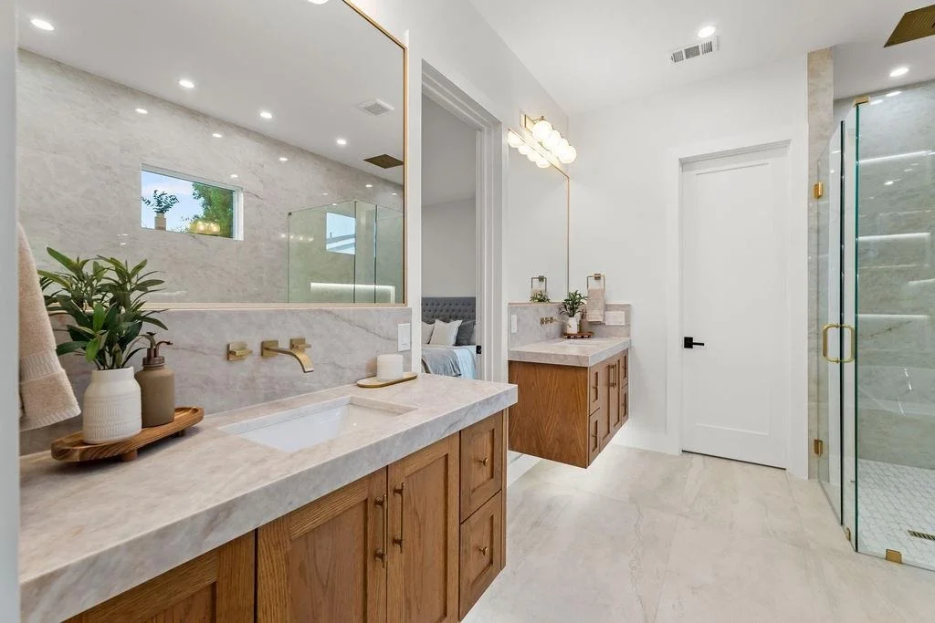 Photo of 14015 Rawhide Parkway
