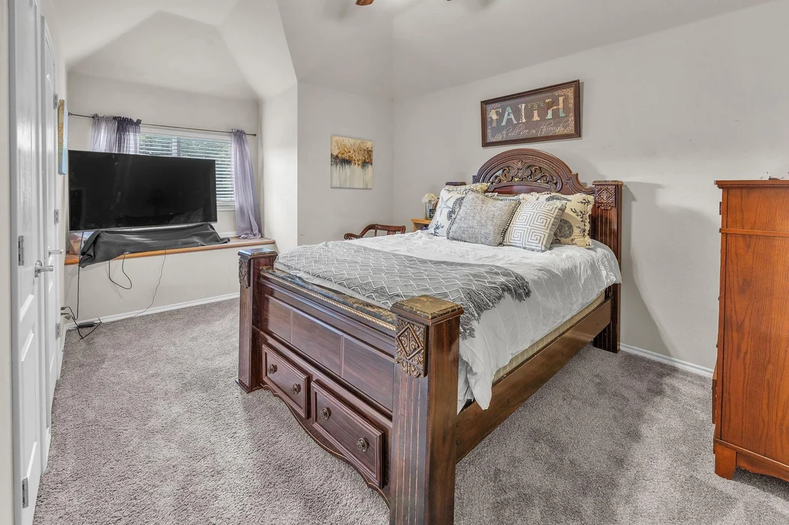 Photo of 333 Coach House Circle