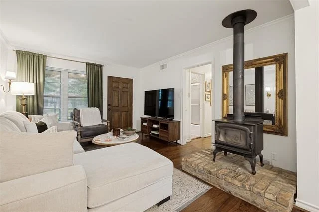 Photo of 615 Lockwood Drive