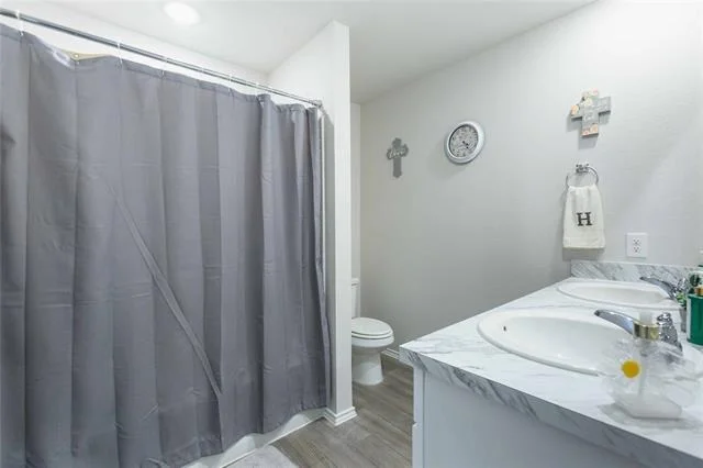 Photo of 607 Clear Creek Court