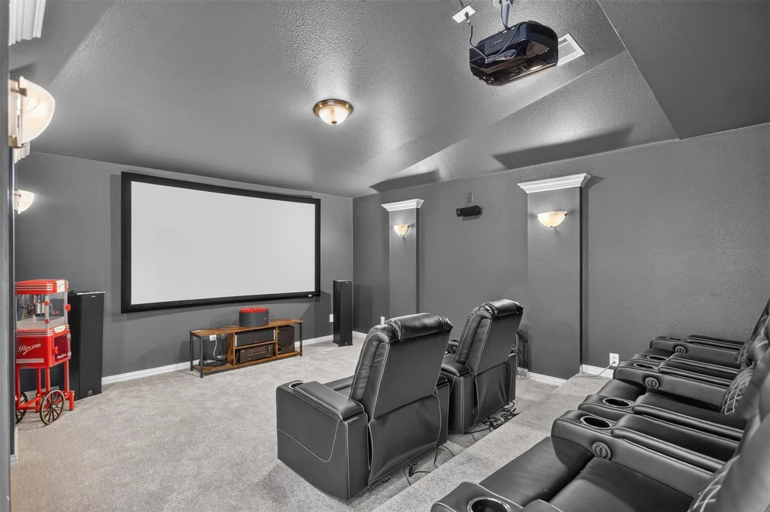 Photo of 1020 Longhill Way