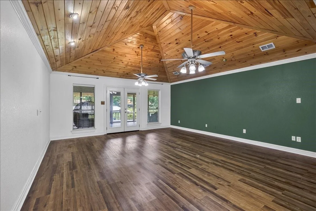 Photo of 6130 Peninsula Circle