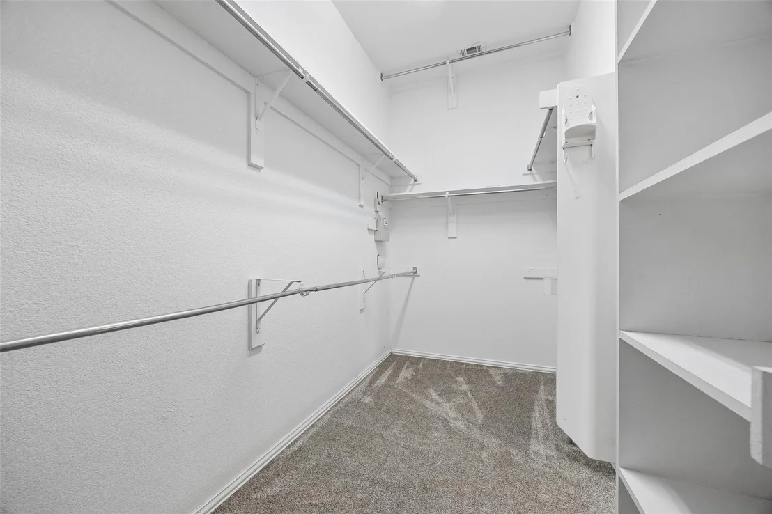 Photo of 2701 Oates Drive