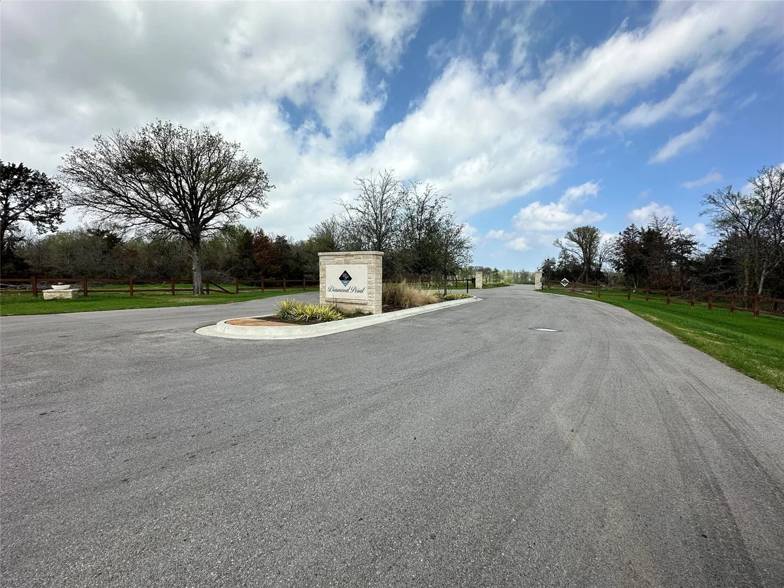 Photo of 117 Diamond Point Drive