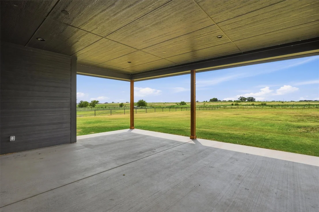 Photo of 6941 Eagle Creek Drive