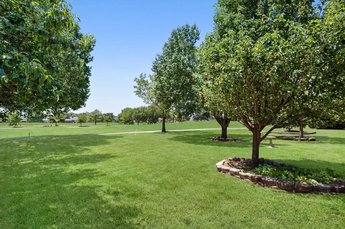 Photo of 1388 Fairhaven Drive