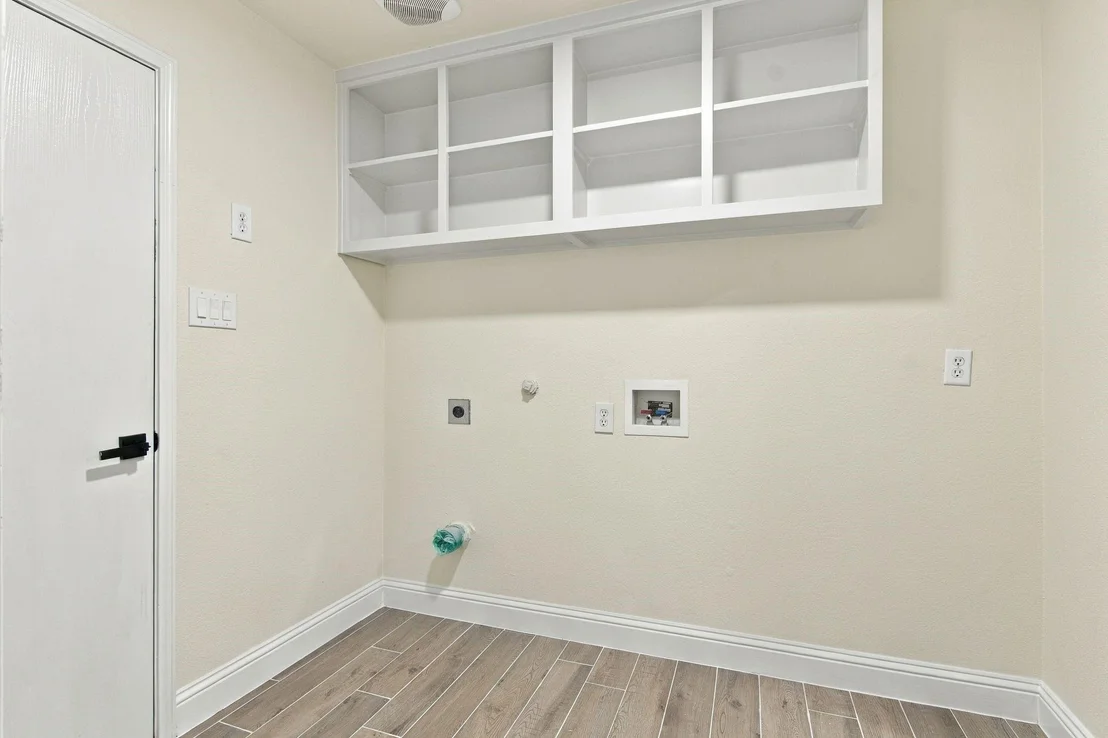 Photo of 717 Redwing Drive