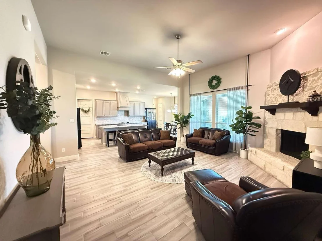 Photo of 1549 Lynx Loop
