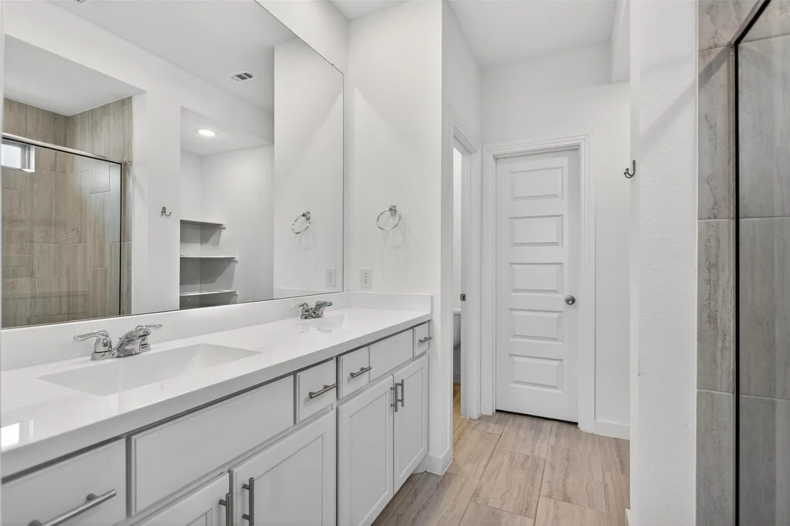 Photo of 629 Claverton Lane