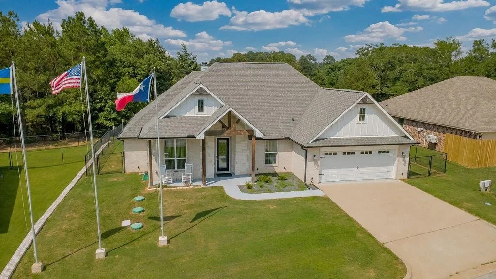 Photo of 24058 Sun Ridge Road