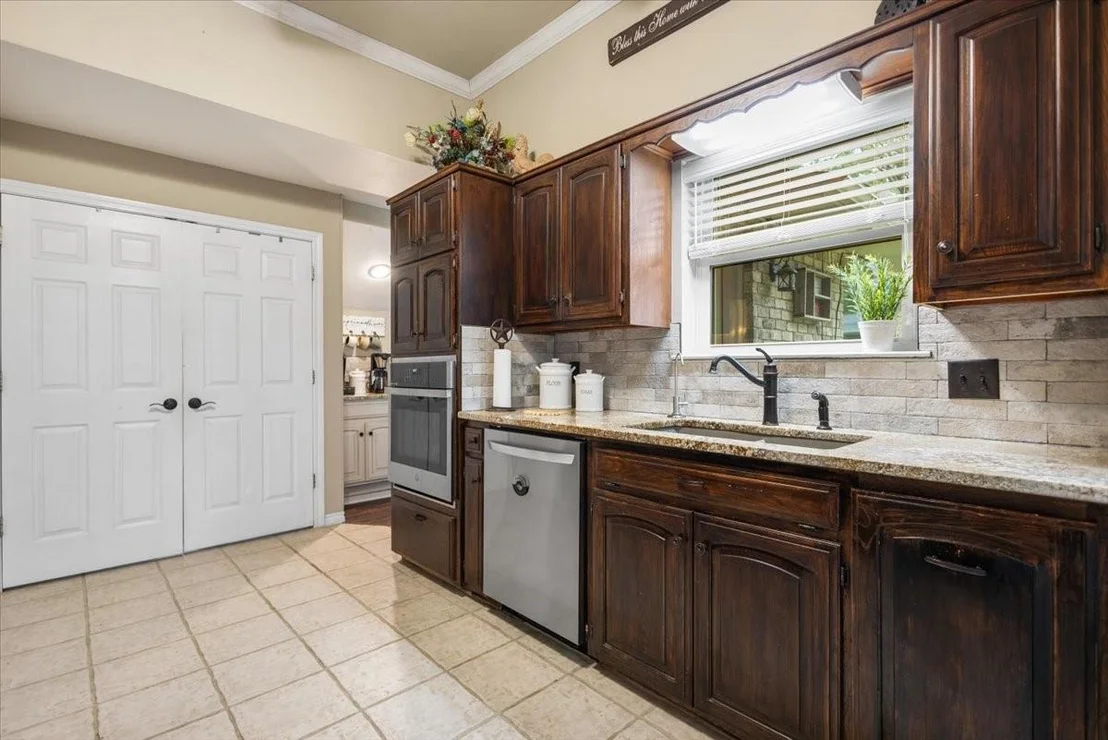 Photo of 226 Pinewood Lane
