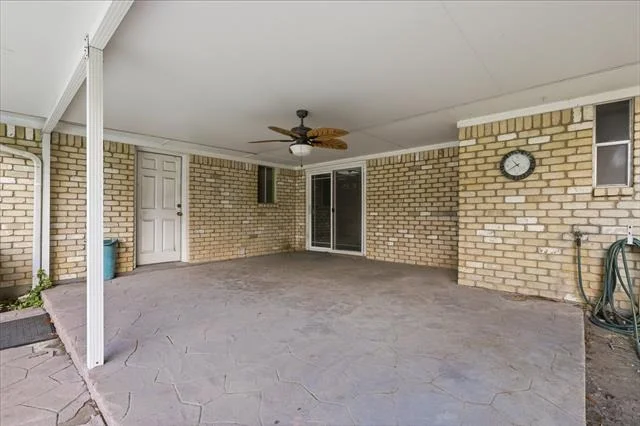 Photo of 1512 Cliffbrook Drive