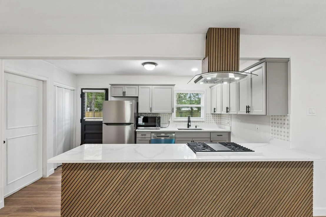 Photo of 1540 Murray Drive