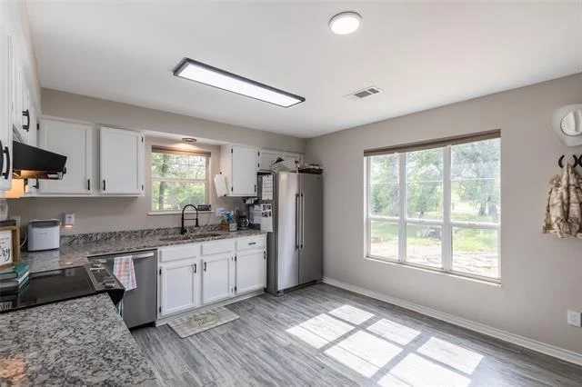 Photo of 8780 Private Road 2412